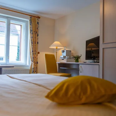 Inn Landgasthof Wolf Schrebitz
