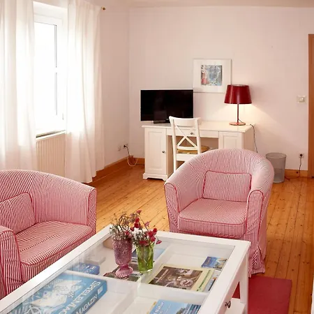 Landgasthof Wolf Inn *