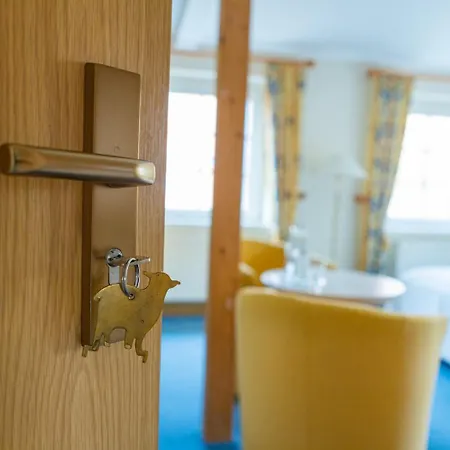 Landgasthof Wolf Inn Schrebitz